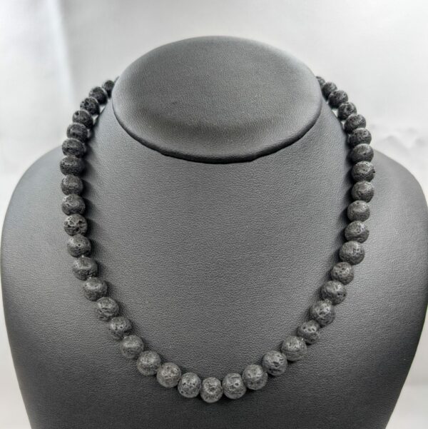 Collier Pierre de Lave